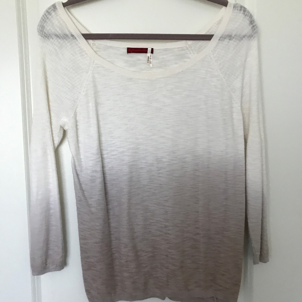 LEFTON HOUSTON SWEATER, SIZE XS.